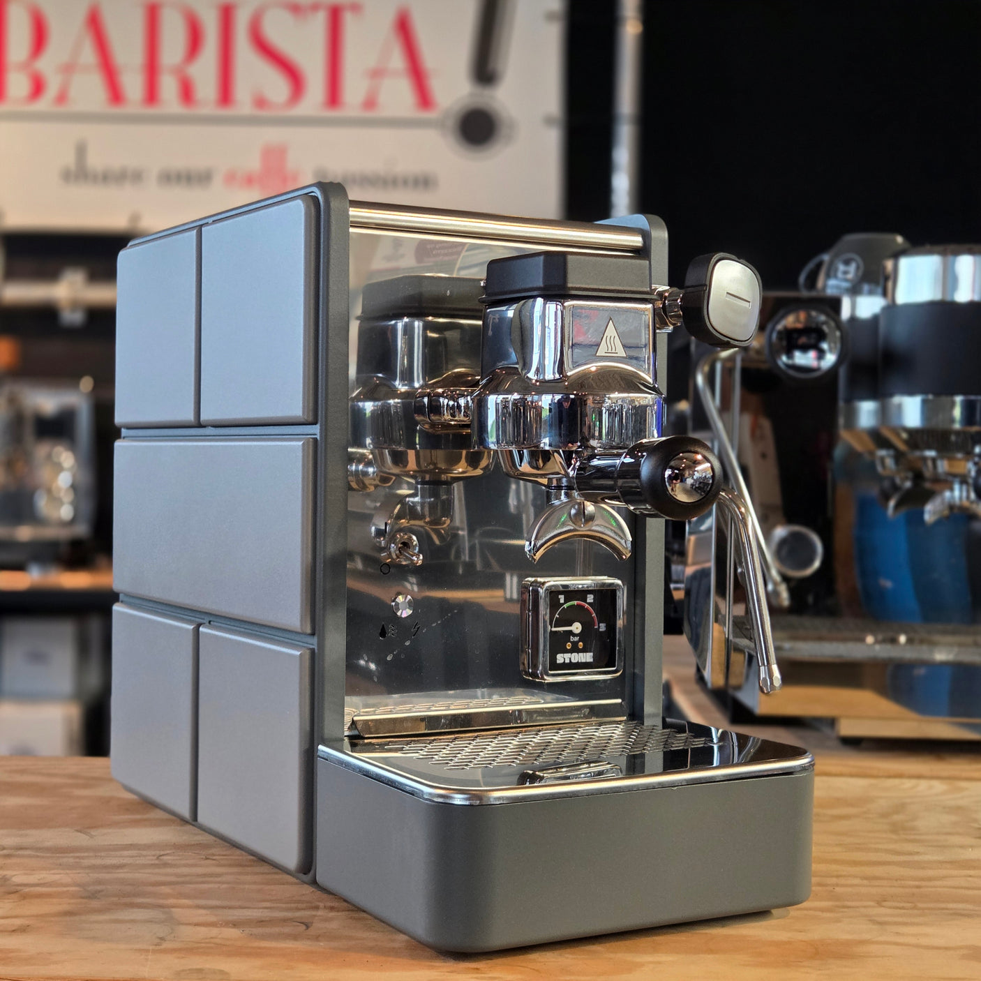 Stone Pure Grijs - bj 2023