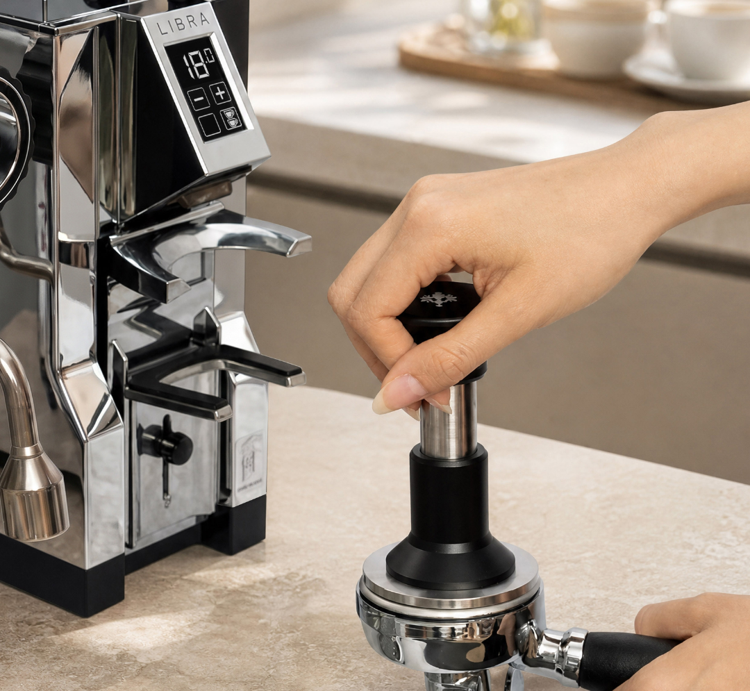 Costanza R + Libra 55 met tamper (Chroom)